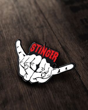 CHARITY-PIN STINGER „STINGERFINGER“ 2,5×1,5cm